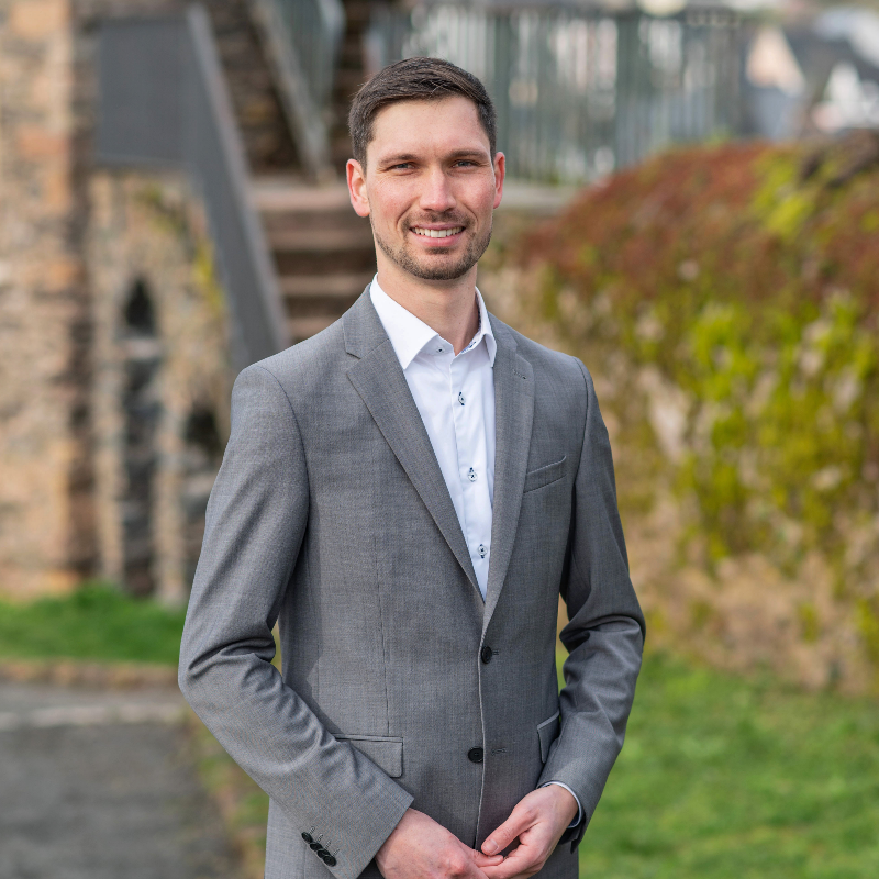  Daniel Schartz