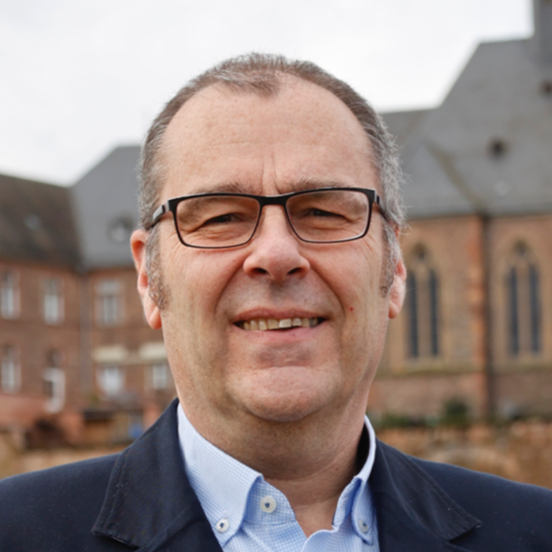  Christof Leinenbach